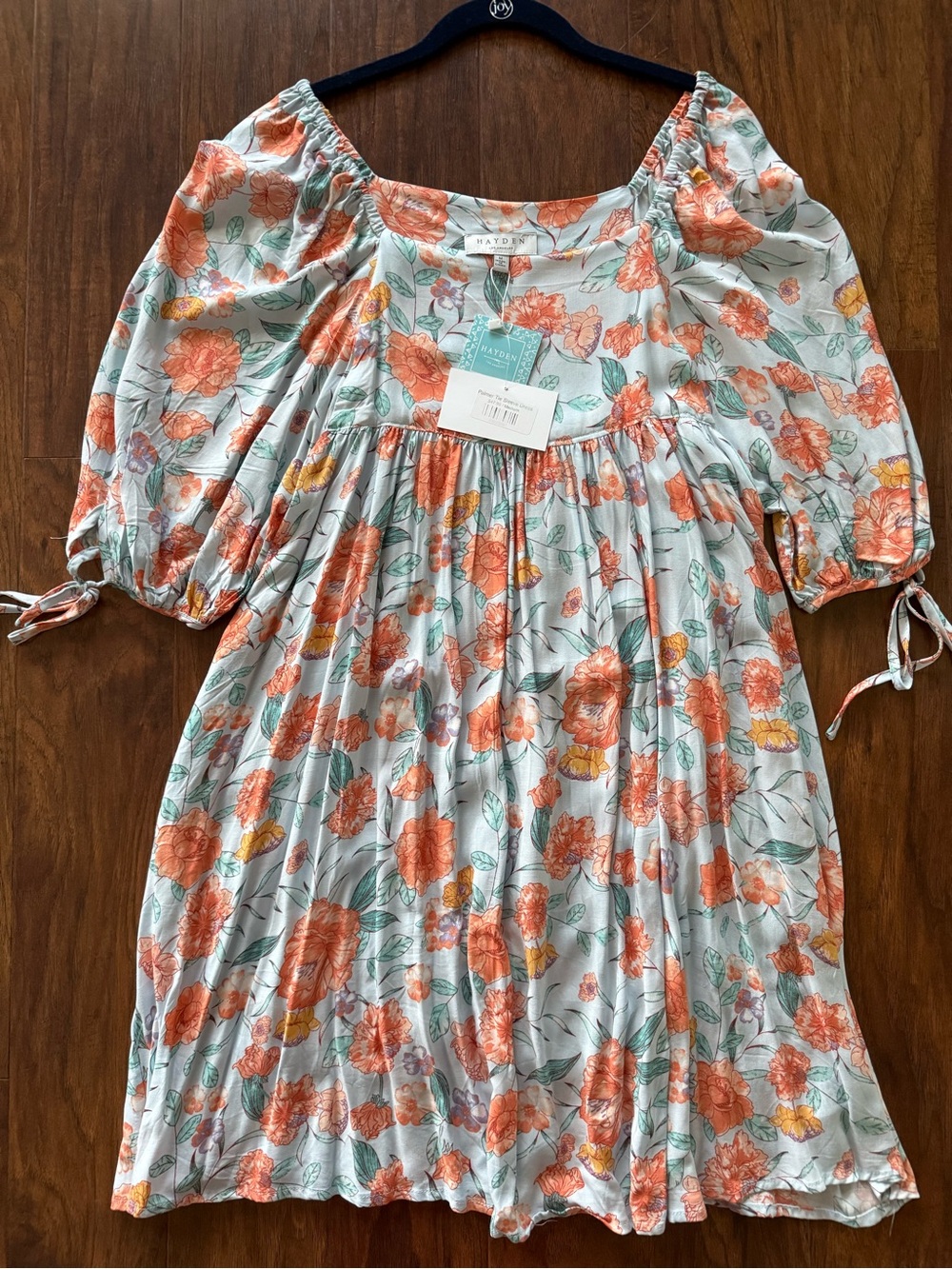 Hayden - Palmer Coral Floral Puff-Sleeve Dress on Pale Blue